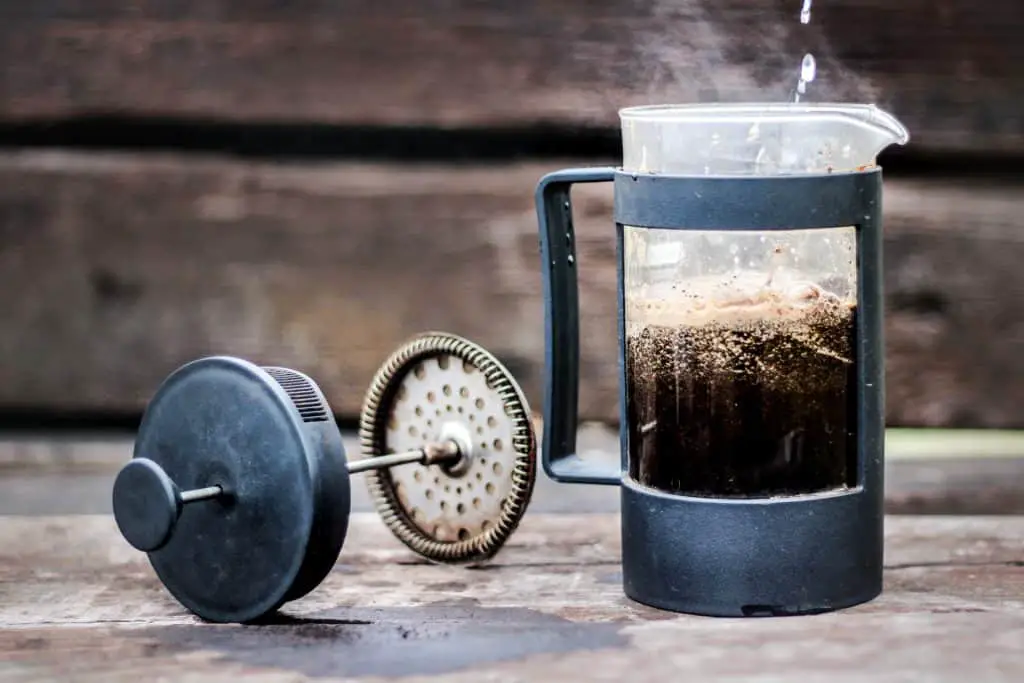 How to make coffee with a French press”